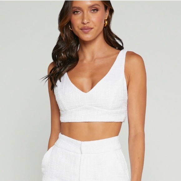 Showpo Adelaide Crop Top - Picture 2 of 8